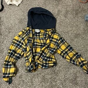 American Eagle hooded flannel, size large